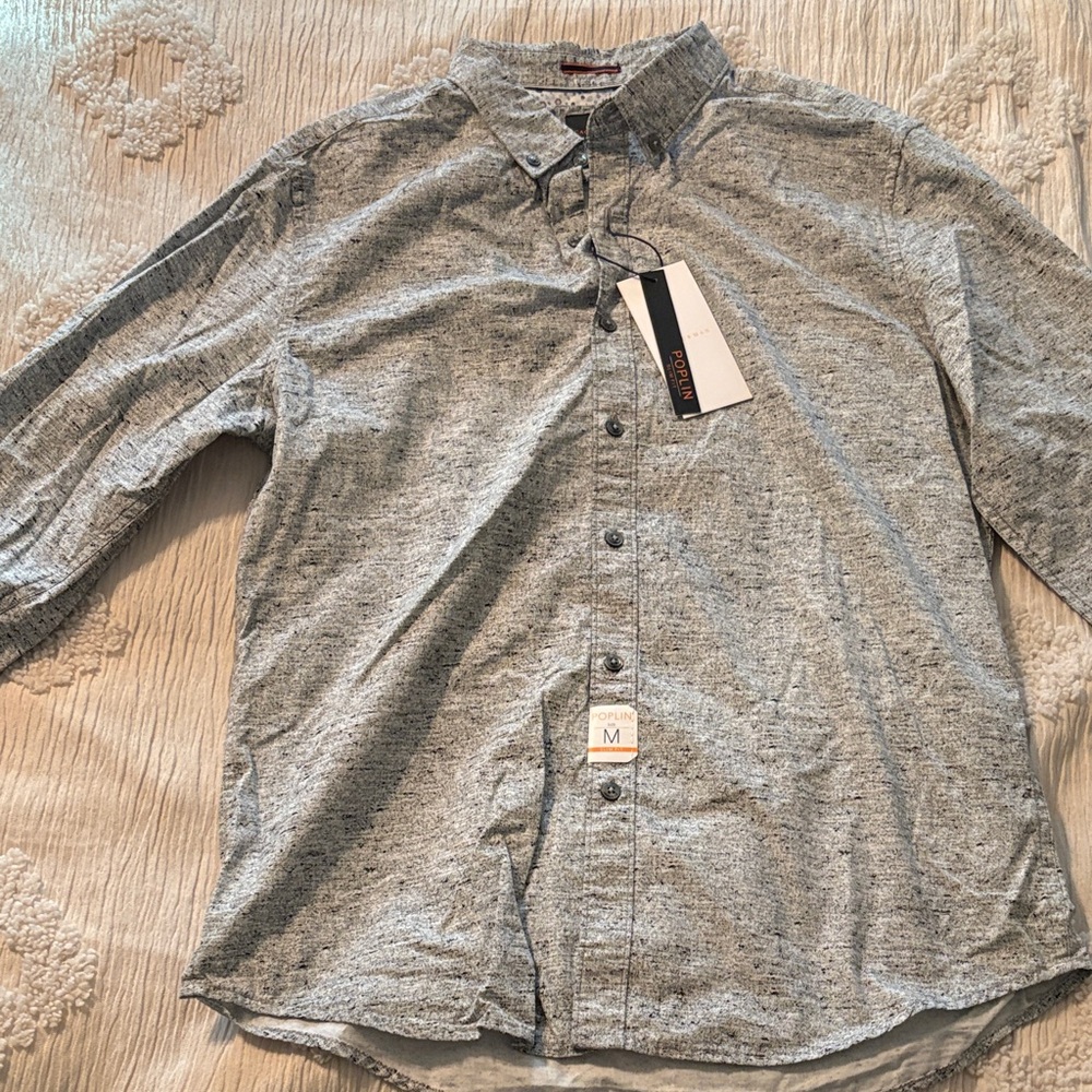 Men's Casual Gray Button-Down Shirt